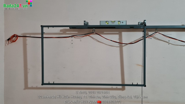 Hướng dẫn lắp đặt khung che màn hình cho khung treo tivi có ray trượt